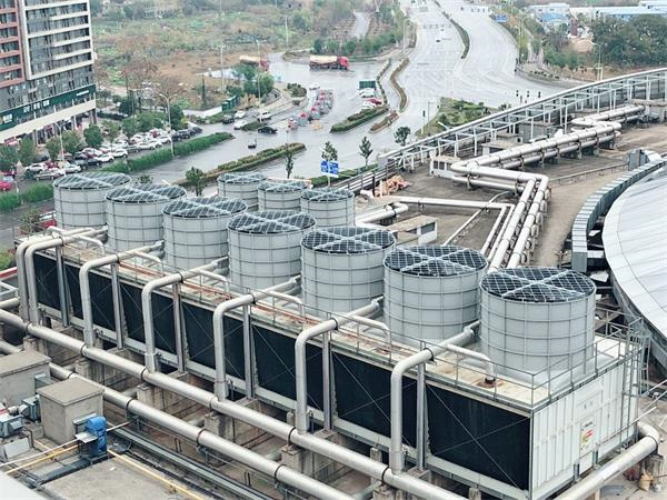 閉式冷卻塔使用中冷水機組壓力高的解決方案(閉式冷卻塔工作原理)